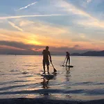 La Tancade, Pour 8 Personnes Avec Vue A 5 Minutes De La De L'almanarre A * Hyeres