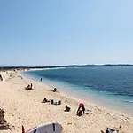 Villa La Tancade, Pour 8 Personnes Avec Vue A 5 Minutes De La De L'almanarre A Hyeres
