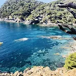 Villa La Tancade, Pour 8 Personnes Avec Vue A 5 Minutes De La De L'almanarre A