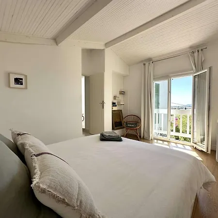 Willa La Tancade, Pour 8 Personnes Avec Vue A 5 Minutes De La De L'almanarre A