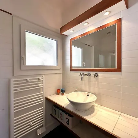 La Tancade, Pour 8 Personnes Avec Vue A 5 Minutes De La De L'almanarre A Hyères